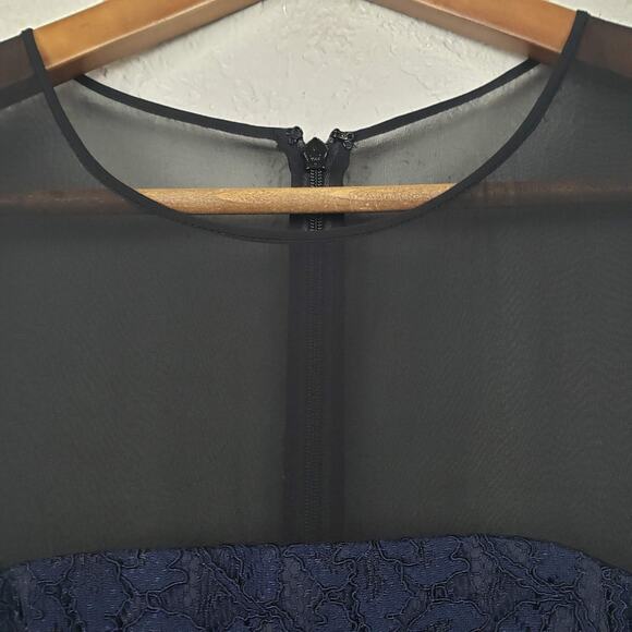 Diane Von Furstenberg Mesh and Lace Shift Dress - S RESHOOT - Picture 5 of 7